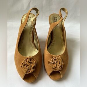 Franco Sarto suede peep toe wedge heels caramel/ camel colored L-Targa size 8.5M